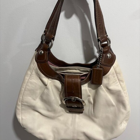 COACH SOHO- LYNN HOBO BAG - Picture 1 of 7